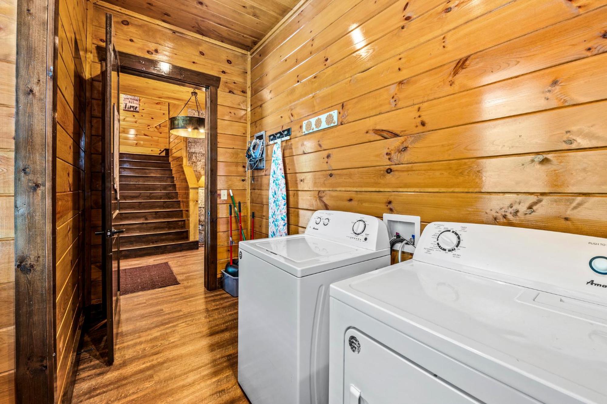 The Mighty Crabapple Manor By Stony Brook Cabins Gatlinburg Eksteriør billede
